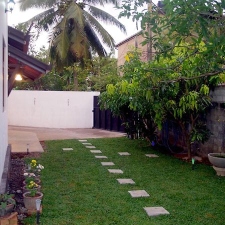 The Hermitage Negombo Kurana Katunayaka Esterno foto